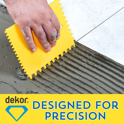 DEKOR Plastic Notched Spreader - 7" x 5.40"